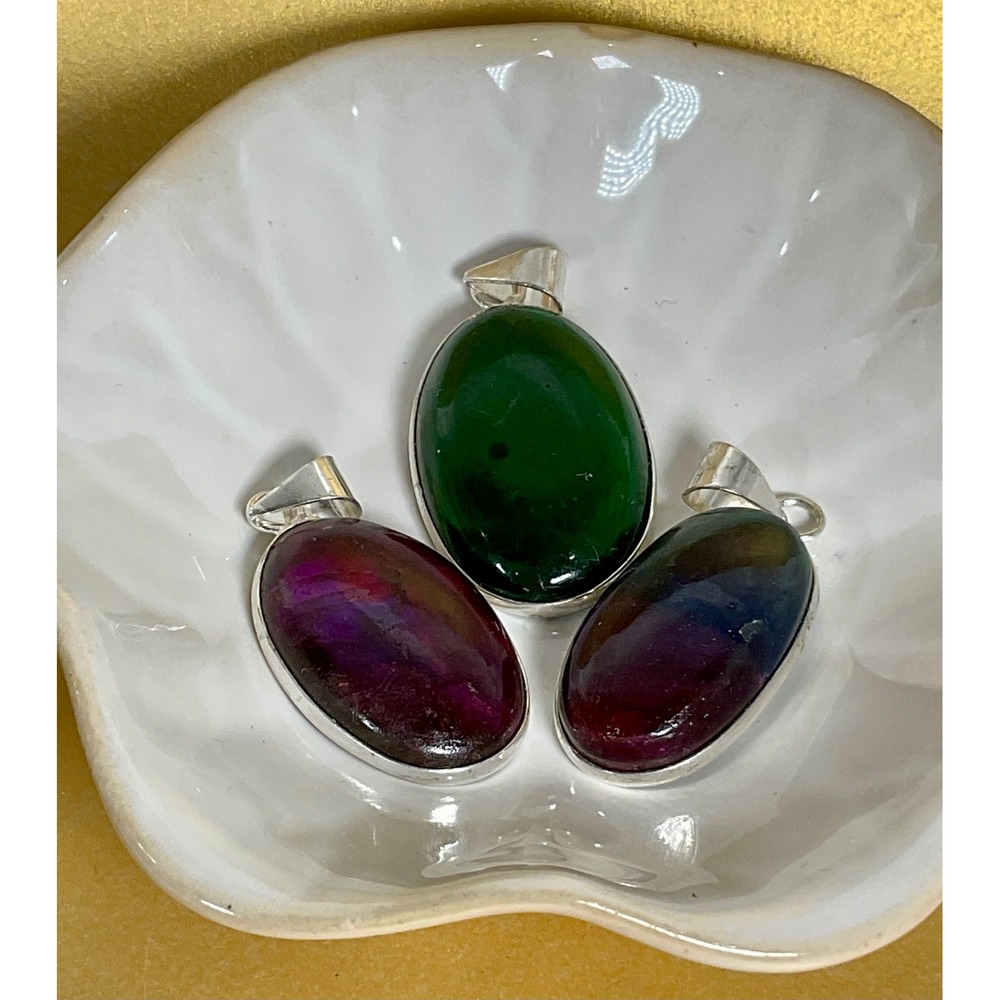 Set of 3 Dyed Labradorite Oval Pendants – Sterling Plated Brass Bezels‎